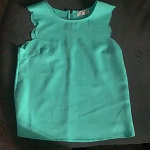 Scalloped sleeve dress tank